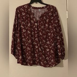 Brand New Old Navy burgundy and cream floral peasant blouse